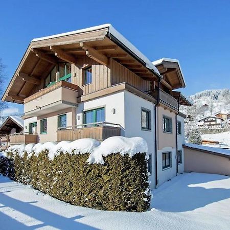 Ferienwohnung Julia Brixen im Thale Luaran gambar